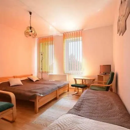 Pod Fiolkami * Jarosławiec